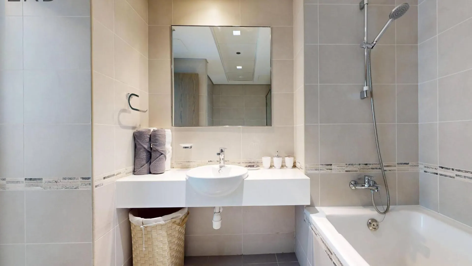Brand New & Modern 1Br Apartment Dubai