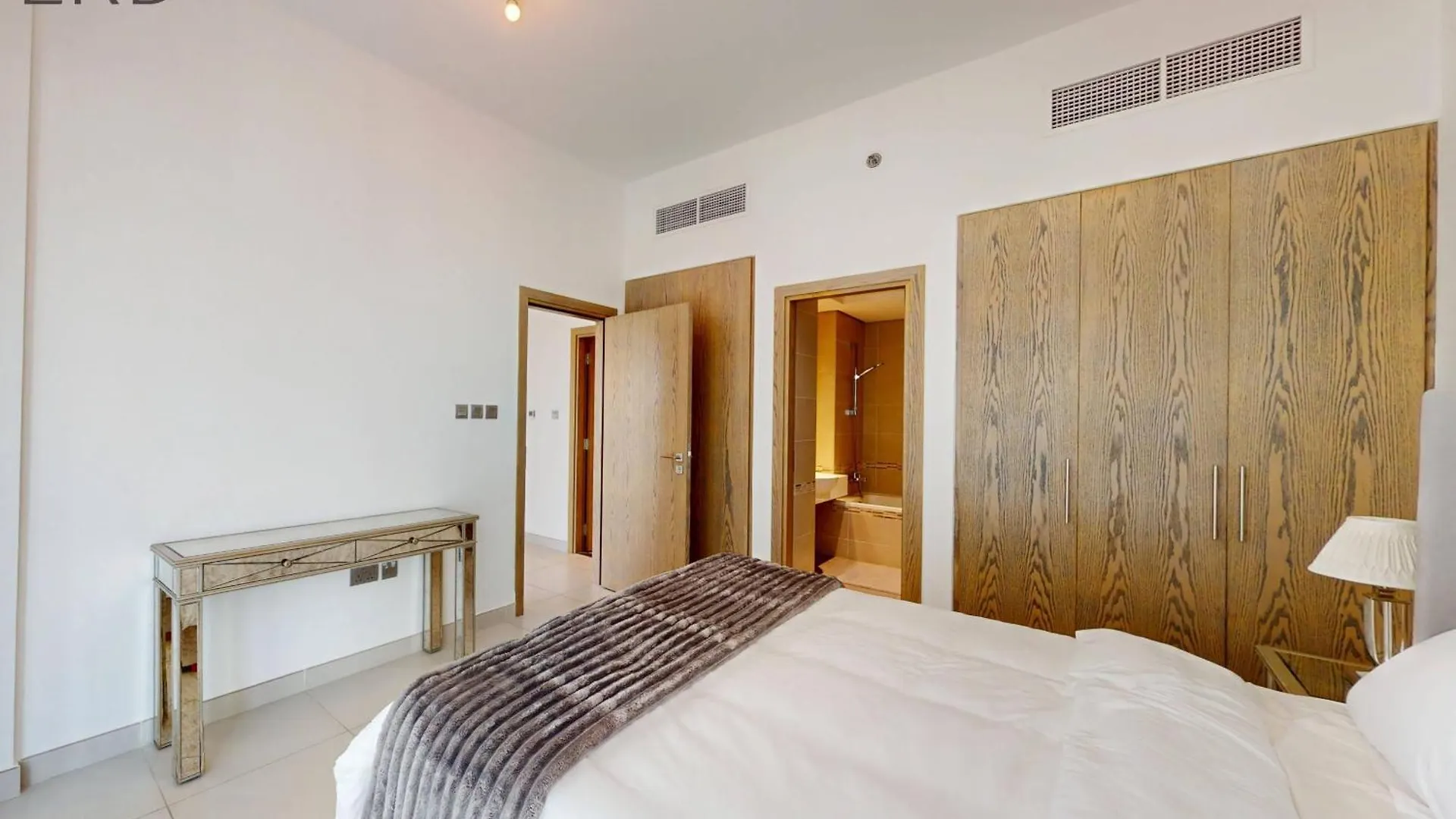Brand New & Modern 1Br Apartment Dubai 0*,  United Arab Emirates